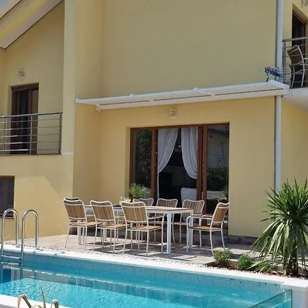 Villa Korta Regina Ston